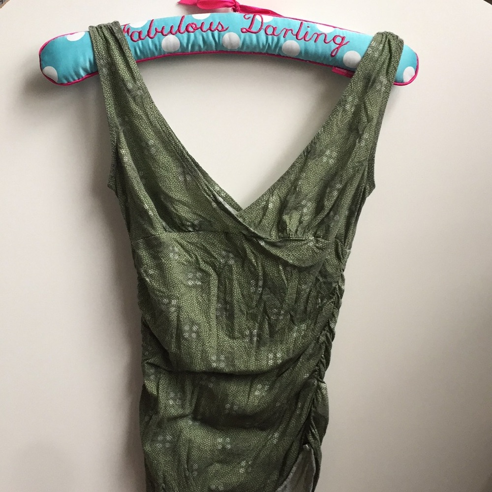 Club Monaco top